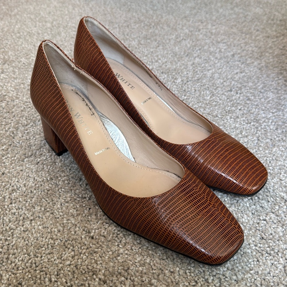 Ron white Heels Brown
